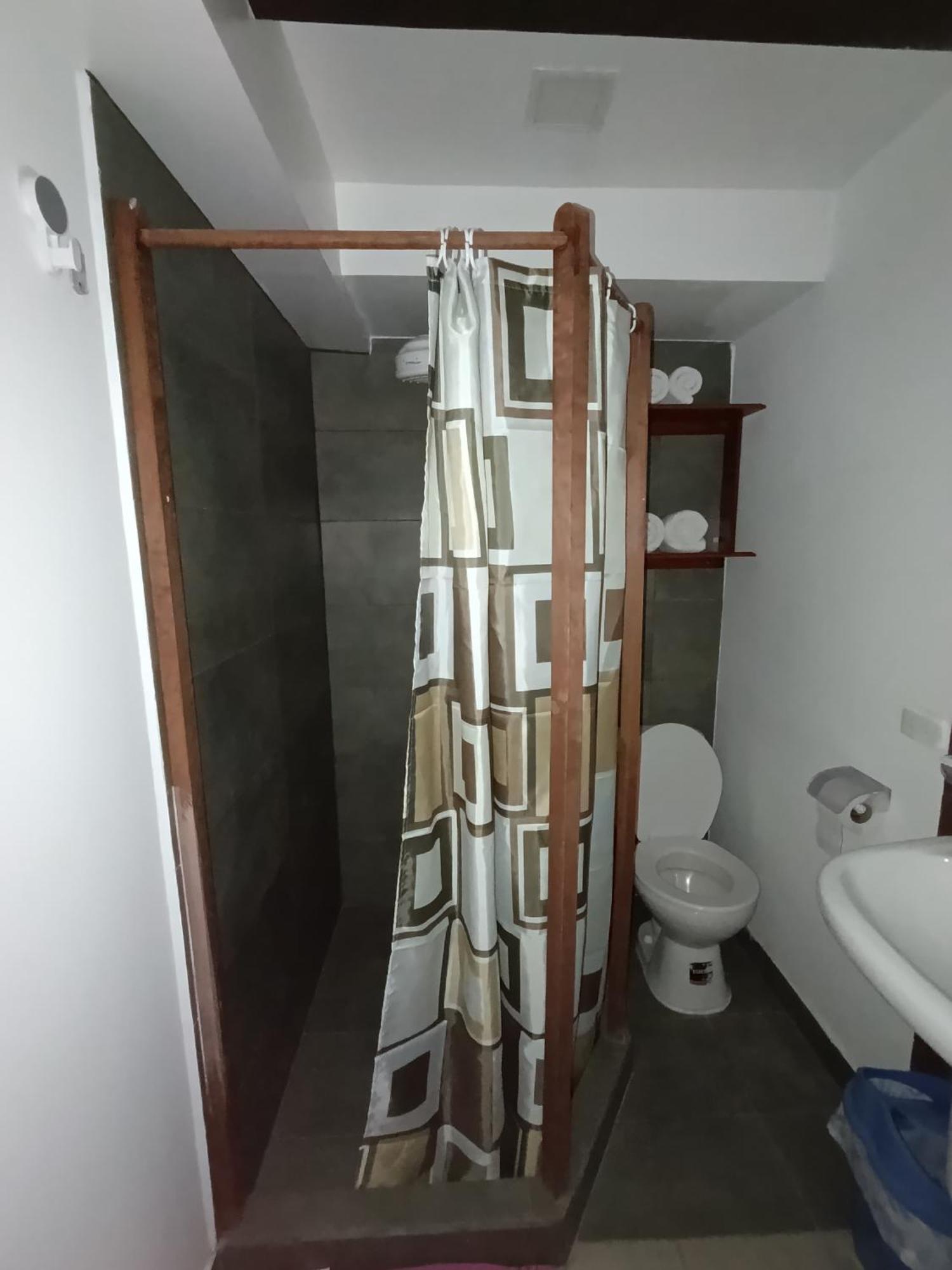 Hospedaje Wiruyana Cotacachi Bagian luar foto